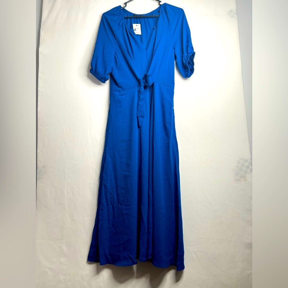 NWT Alfani Women’s Tiefront Midi Dress. Blue . Size Small